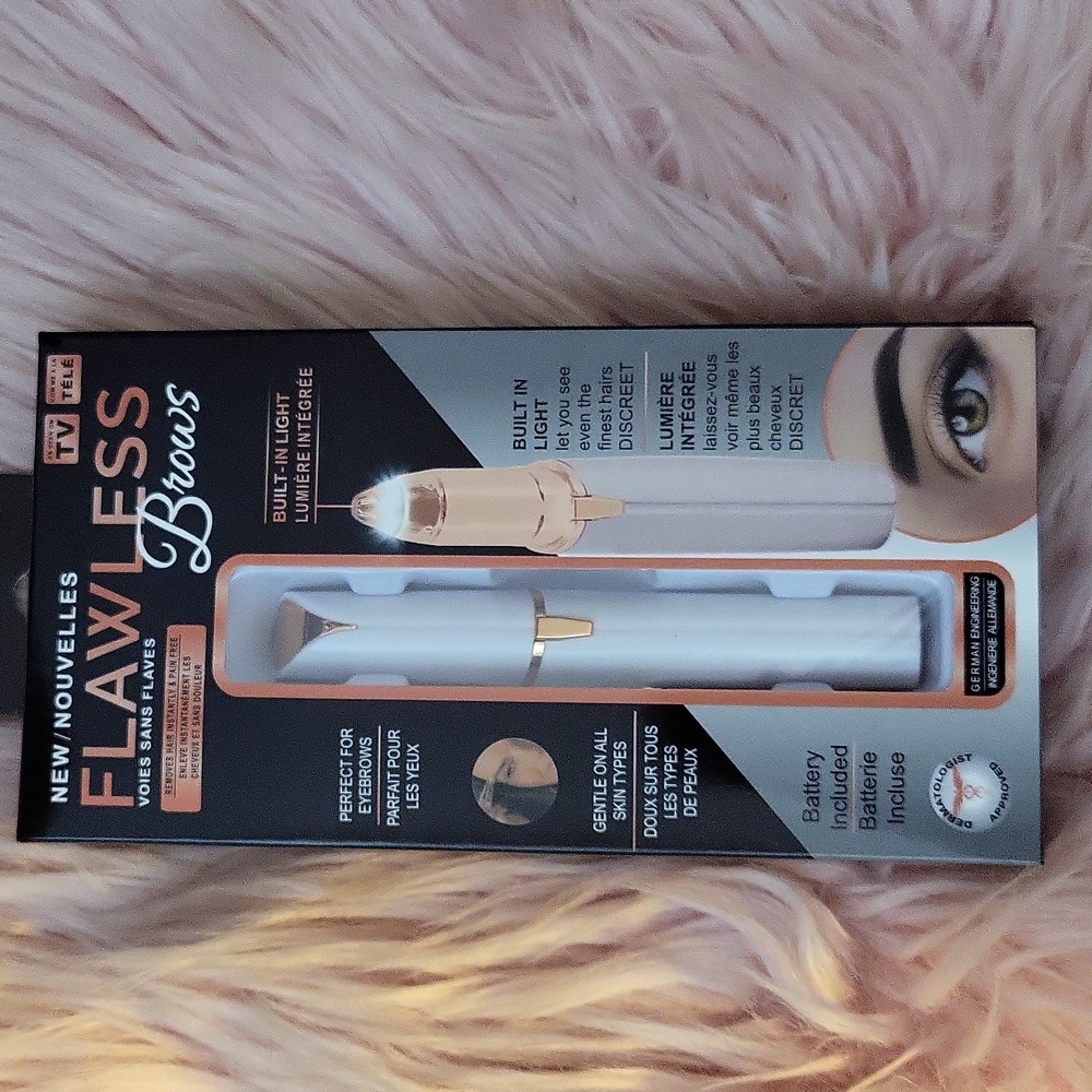 AS SEEN ON TV!! BRAND NEW FINISHING TOUCH FLAWLESS BROWS